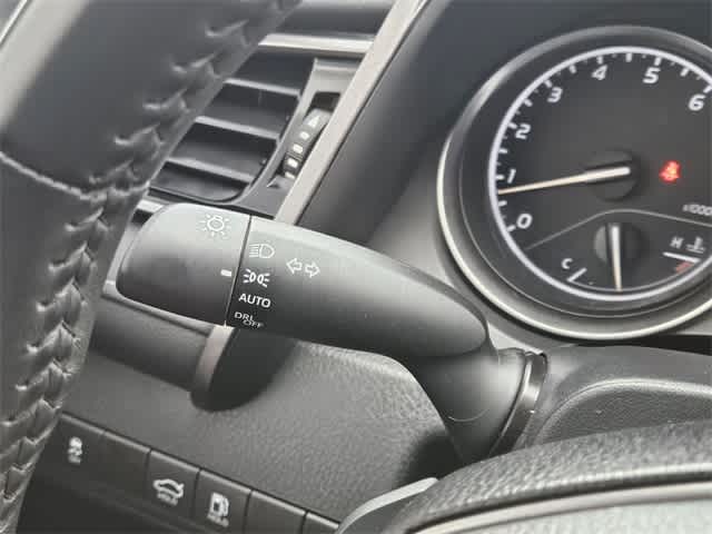 Thumbnail: 2024 Toyota Camry - 32