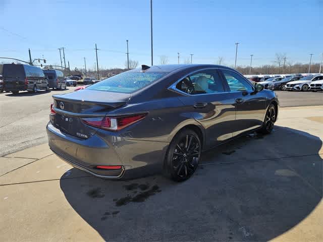 Thumbnail: 2024 Lexus ES - 8