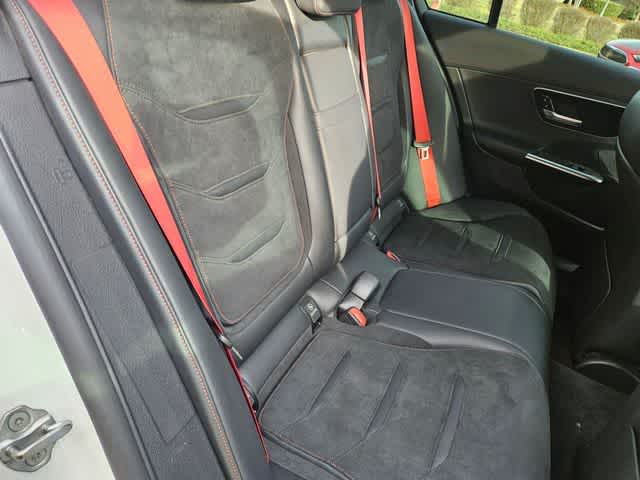 Thumbnail: 2023 Mercedes-Benz C-Class - 21