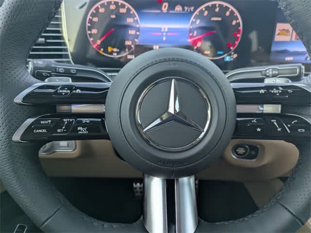 Thumbnail: 2026 Mercedes-Benz GLS - 23