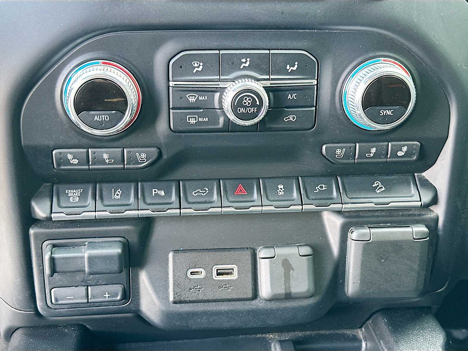 Thumbnail: 2020 GMC Sierra 2500 - 16