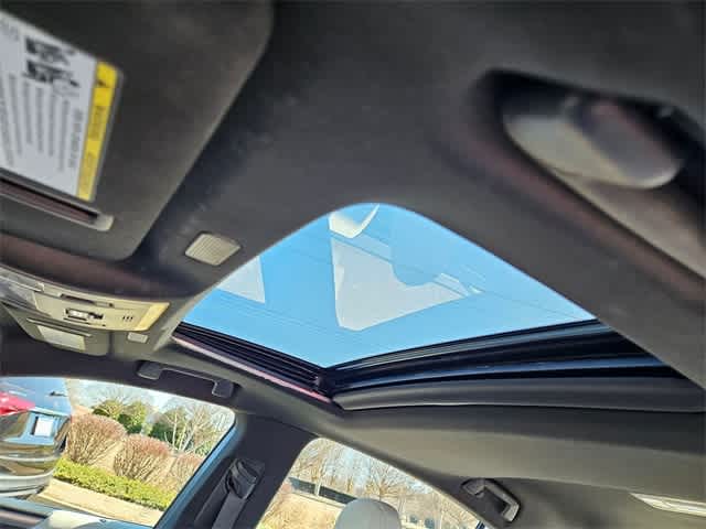 Thumbnail: 2024 Lexus ES - 17