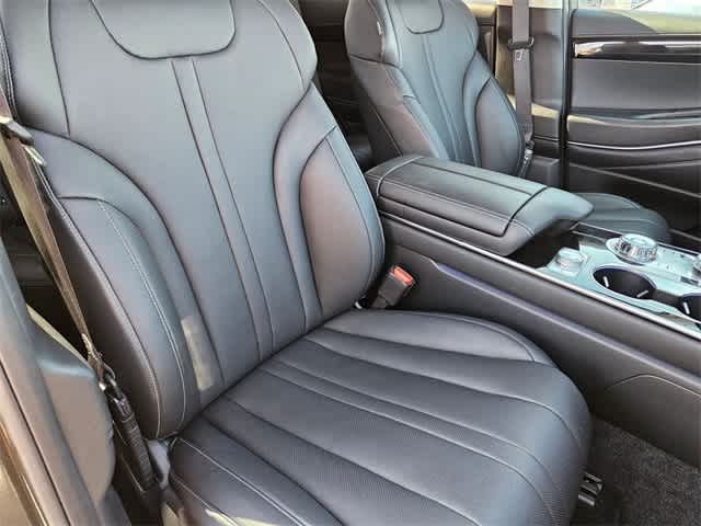 Thumbnail: 2025 Genesis GV80 - 21