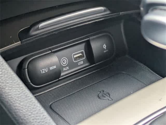 Thumbnail: 2020 Kia Optima - 28