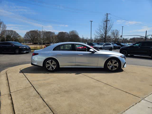 Thumbnail: 2024 Mercedes-Benz E-Class - 10