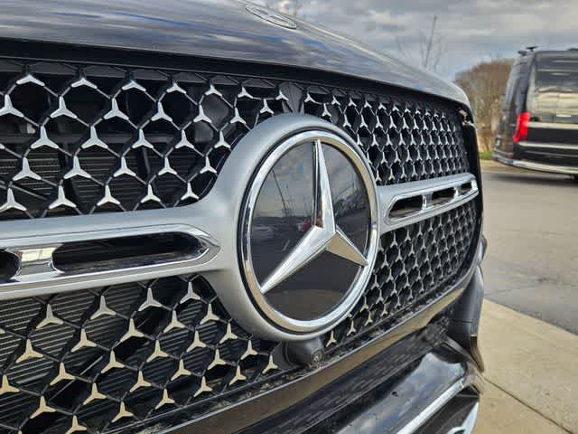 Thumbnail: 2026 Mercedes-Benz GLE - 10