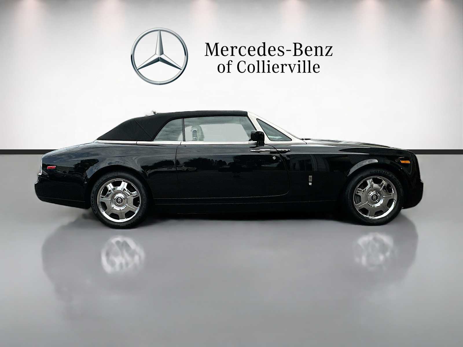 Thumbnail: 2009 Rolls-Royce Phantom - 4