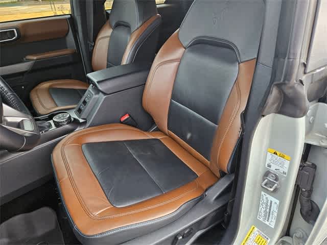 Thumbnail: 2022 Ford Bronco - 15