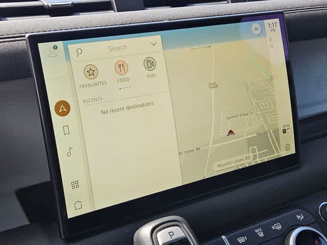 Thumbnail: 2023 Land Rover Defender - 32