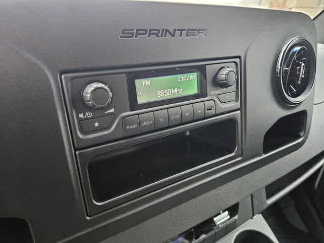 Thumbnail: 2026 Mercedes-Benz Sprinter - 23