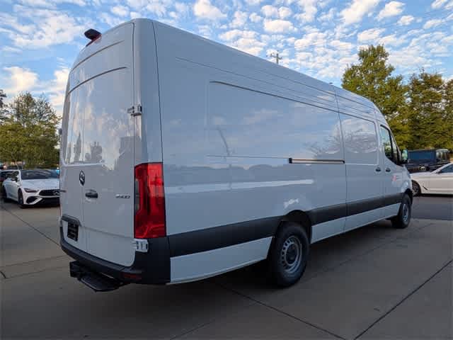Thumbnail: 2026 Mercedes-Benz Sprinter - 8