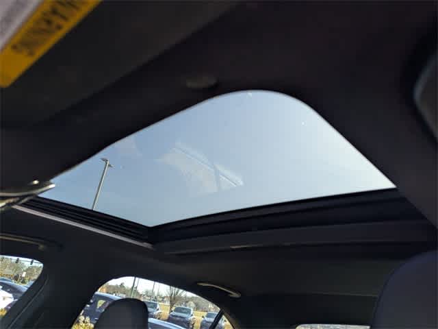 Thumbnail: 2024 Mercedes-Benz C-Class - 19