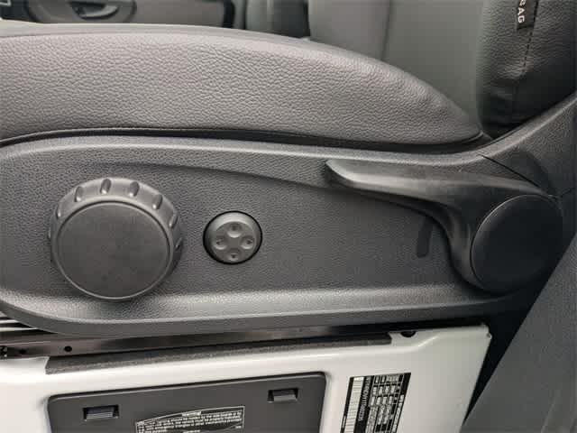 Thumbnail: 2026 Mercedes-Benz Sprinter - 17