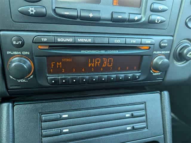 Thumbnail: 2004 Porsche 911 - 26