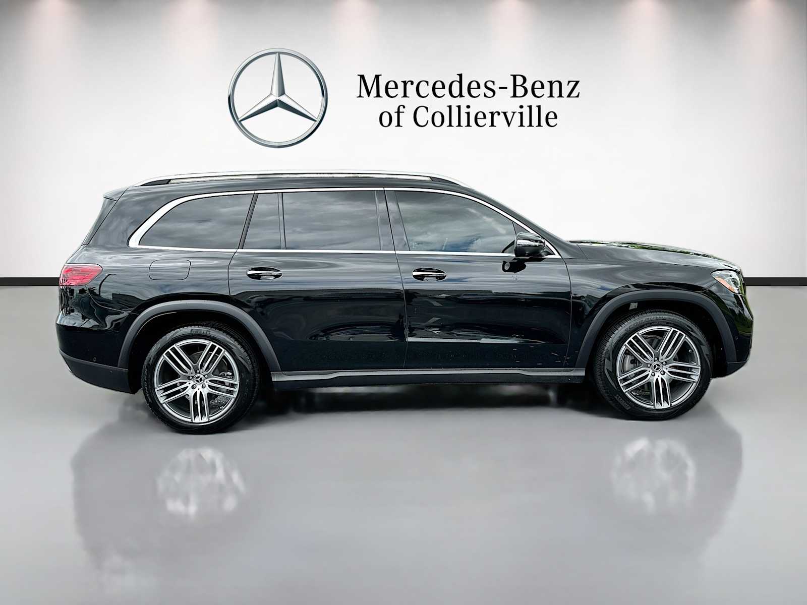 Thumbnail: 2025 Mercedes-Benz GLS - 4