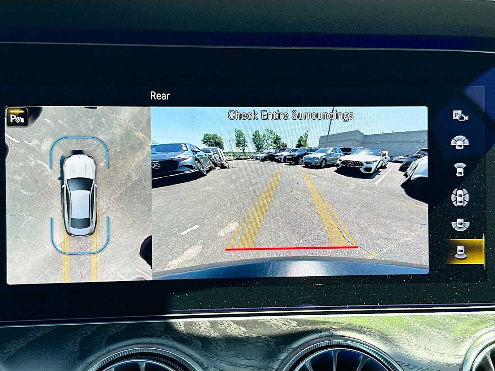 Thumbnail: 2021 Mercedes-Benz E-Class - 14
