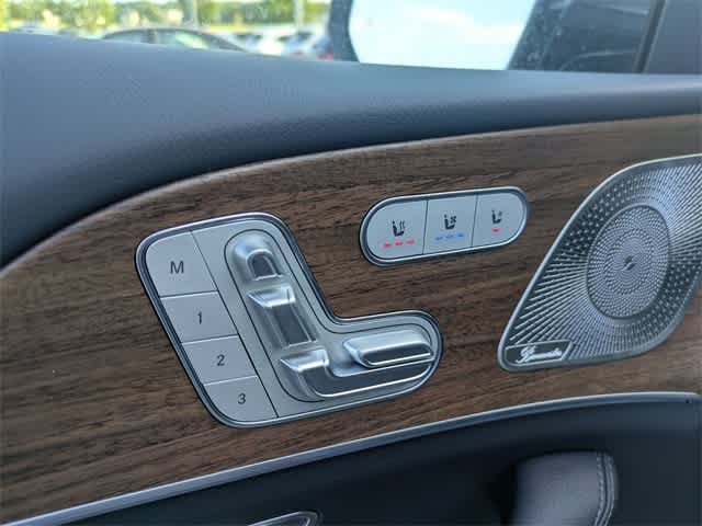 Thumbnail: 2025 Mercedes-Benz GLS - 13