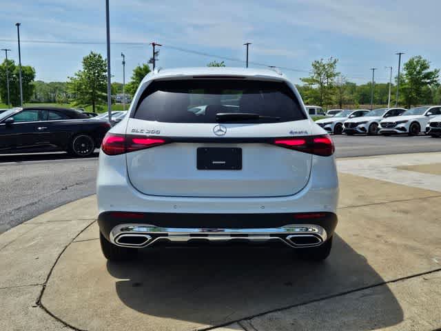 Thumbnail: 2025 Mercedes-Benz GLC - 8