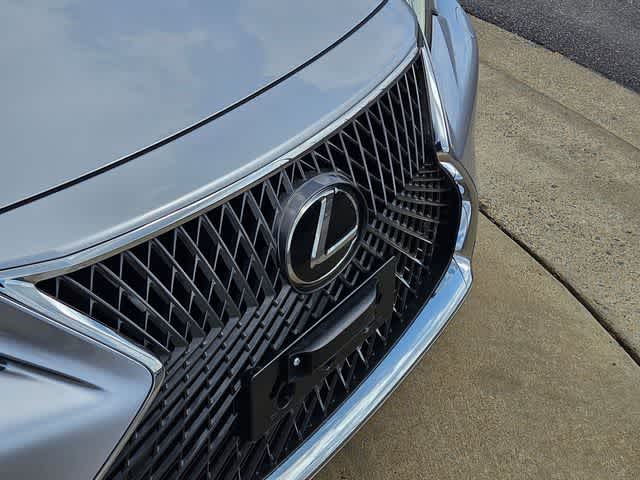 Thumbnail: 2023 Lexus LS - 11