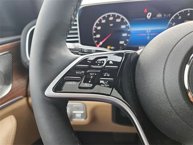 Thumbnail: 2026 Mercedes-Benz GLE - 23