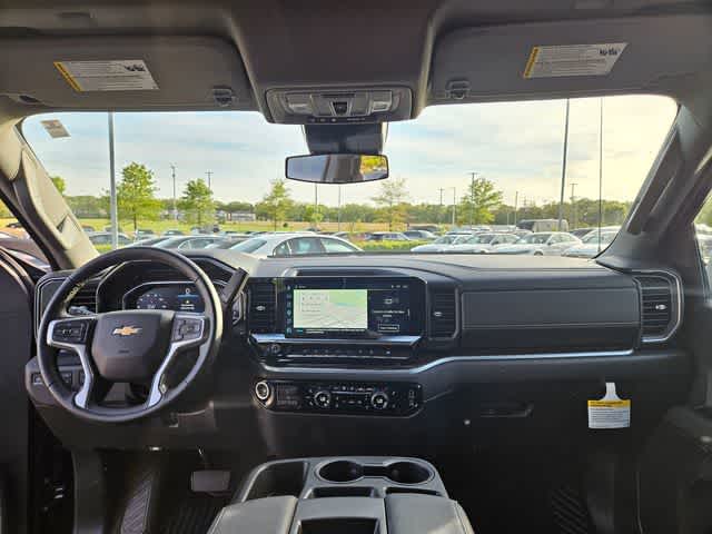 Thumbnail: 2025 Chevrolet Silverado 1500 - 19
