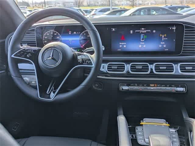 2025 Mercedes Benz GLE 450 4MATIC photo 3