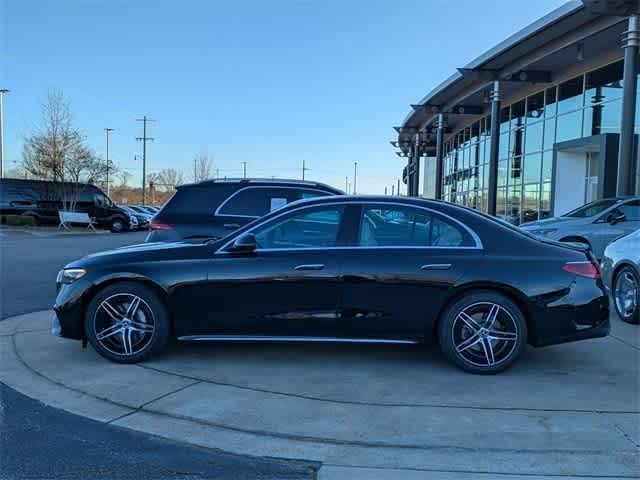 Thumbnail: 2025 Mercedes-Benz E-Class - 6