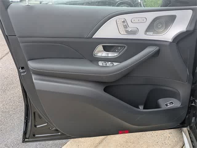 2025 Mercedes-Benz GL-Class AMG GL 63 15