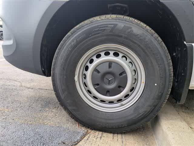 Thumbnail: 2025 Mercedes-Benz Sprinter - 24