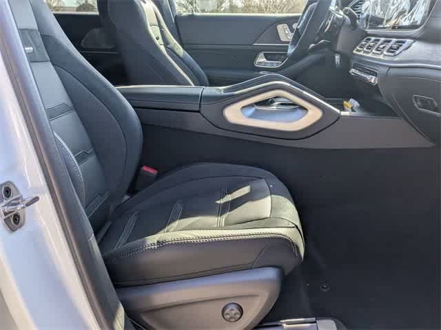 Thumbnail: 2025 Mercedes-Benz GLE - 10