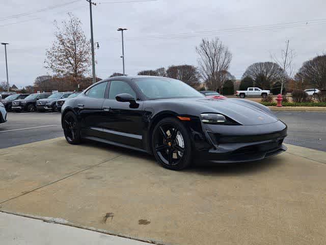 Thumbnail: 2023 Porsche Taycan - 3