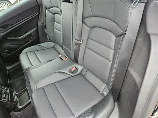 Thumbnail: 2023 Porsche Taycan - 20