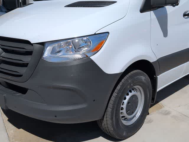 Thumbnail: 2026 Mercedes-Benz Sprinter - 10