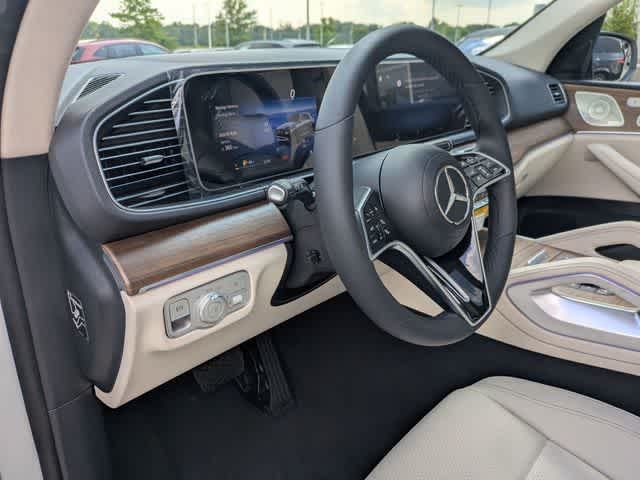 Thumbnail: 2026 Mercedes-Benz GLE - 10