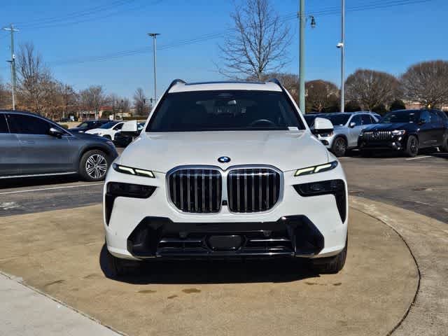 Thumbnail: 2025 BMW X7 - 4