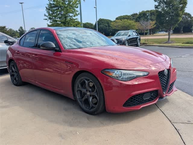 Thumbnail: 2023 Alfa Romeo Giulia - 2