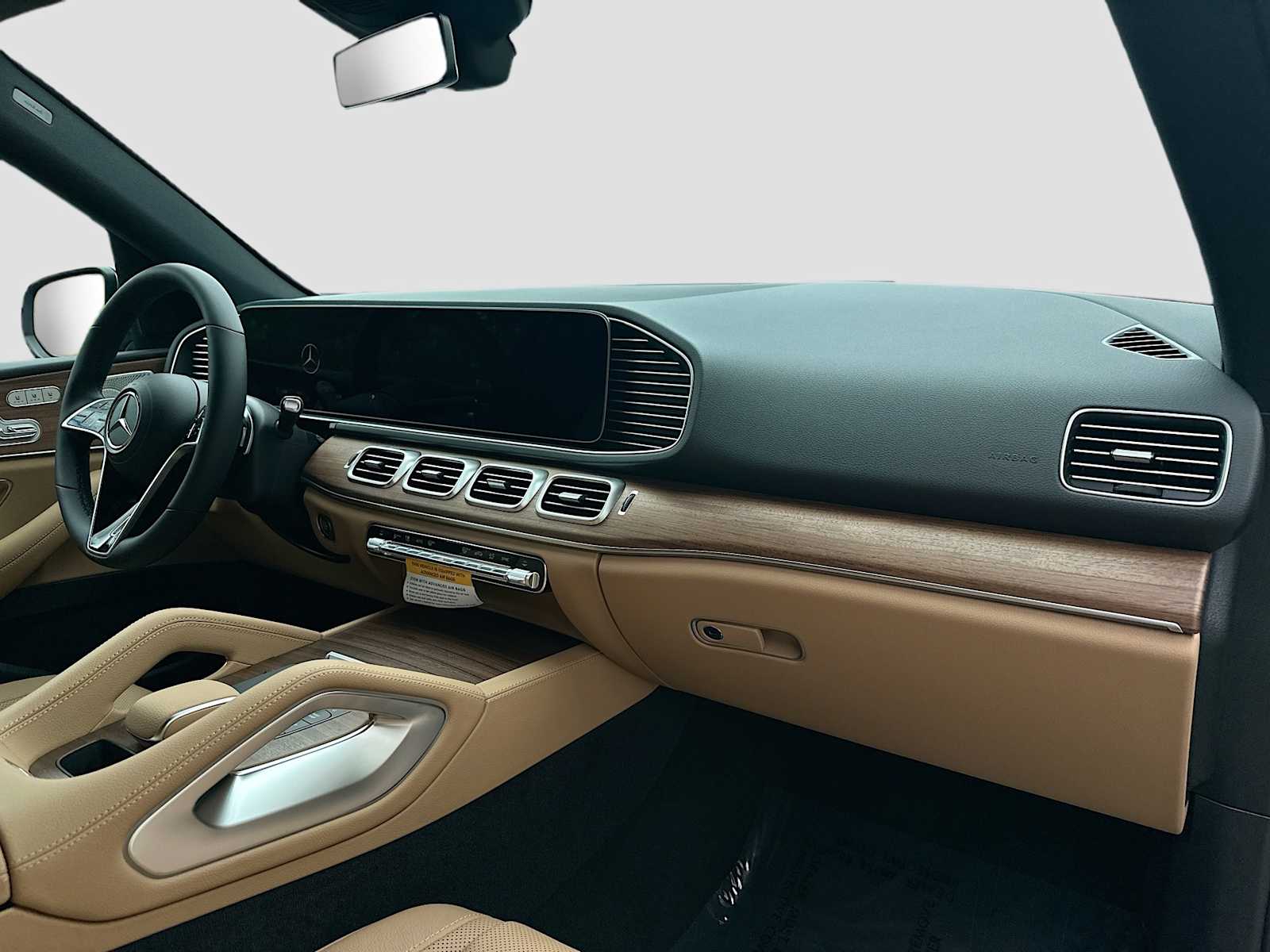 Thumbnail: 2026 Mercedes-Benz GLE - 30