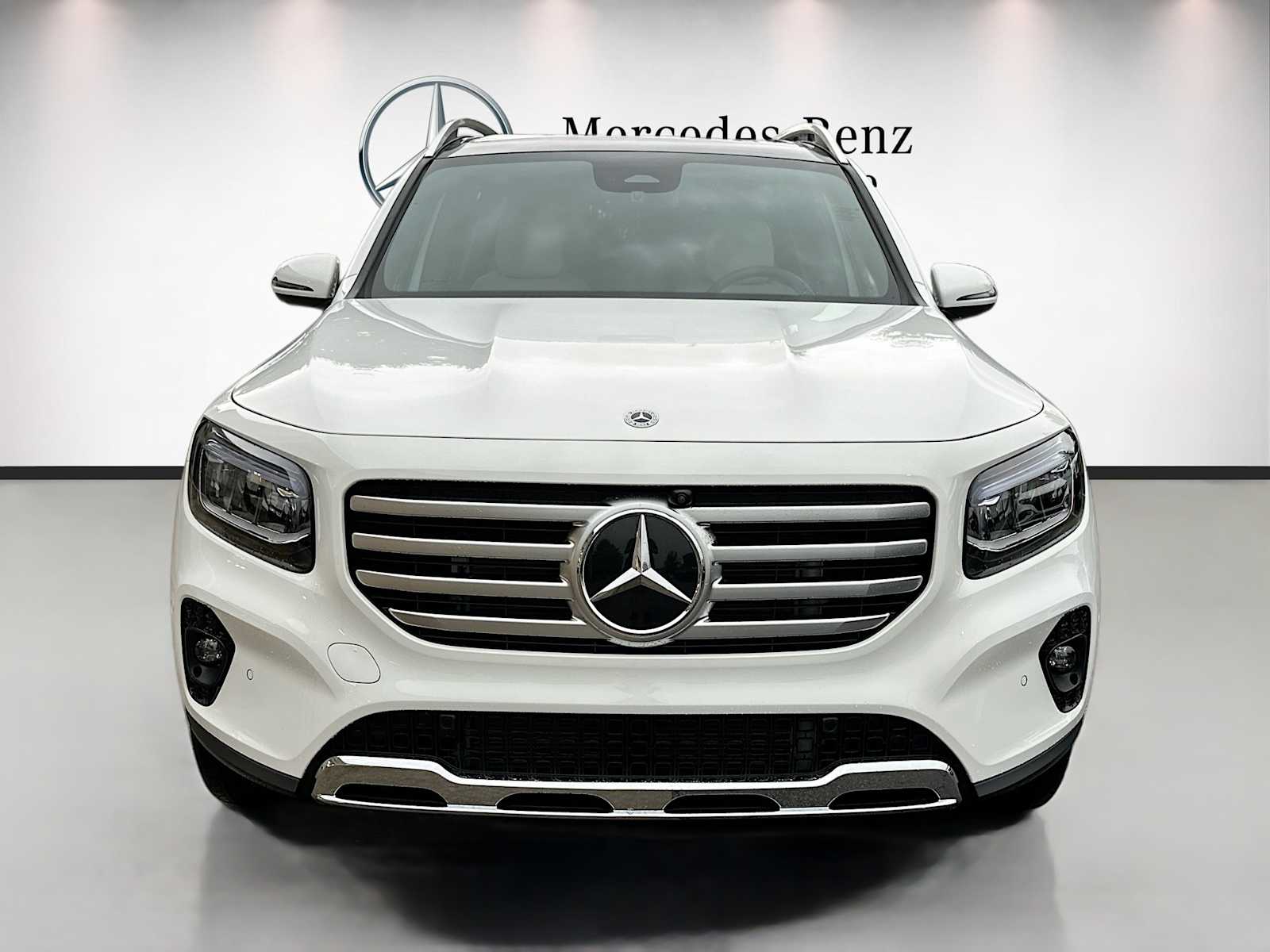 Thumbnail: 2026 Mercedes-Benz GLB - 2