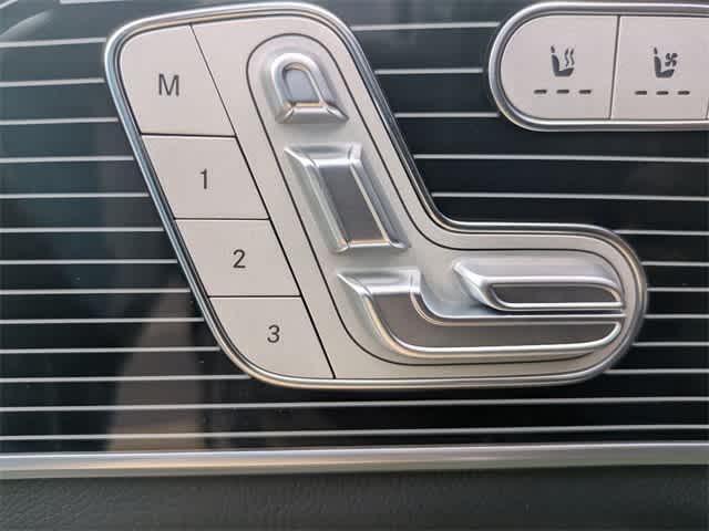 Thumbnail: 2025 Mercedes-Benz GLE - 16