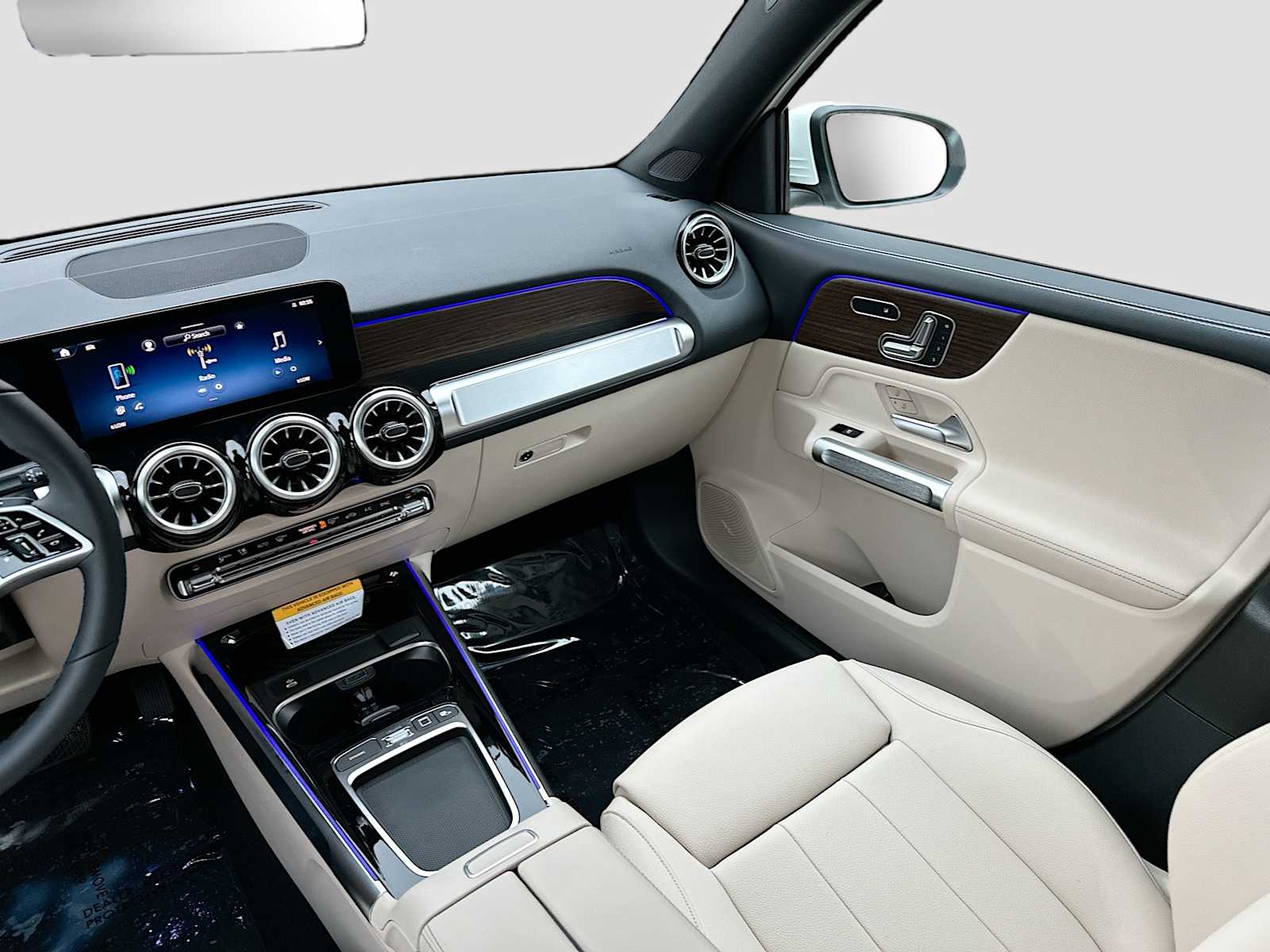 Thumbnail: 2026 Mercedes-Benz GLB - 24