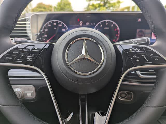 Thumbnail: 2026 Mercedes-Benz GLE - 23