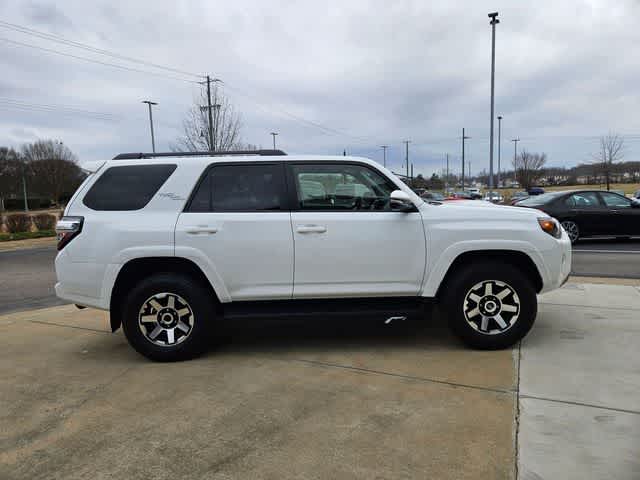 Thumbnail: 2024 Toyota 4Runner - 10