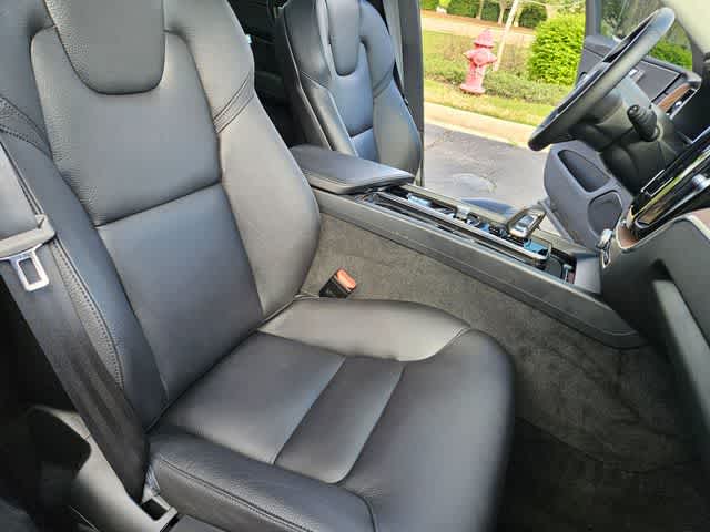 Thumbnail: 2024 Volvo XC60 - 22