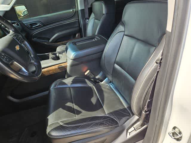 Thumbnail: 2015 Chevrolet Suburban - 14