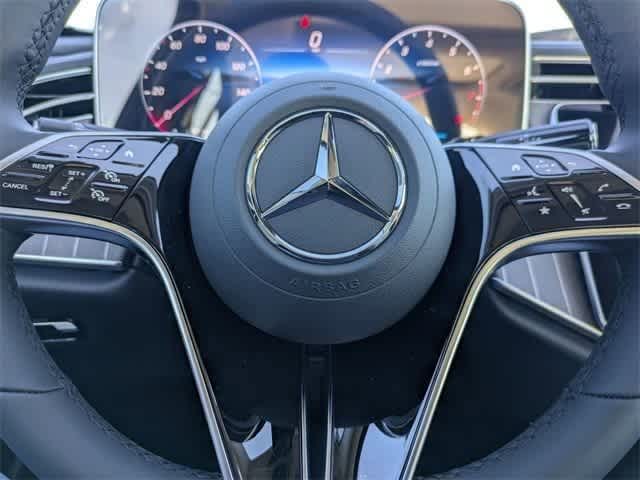 Thumbnail: 2025 Mercedes-Benz E-Class - 18