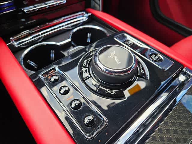 Thumbnail: 2023 Rolls-Royce Cullinan - 34