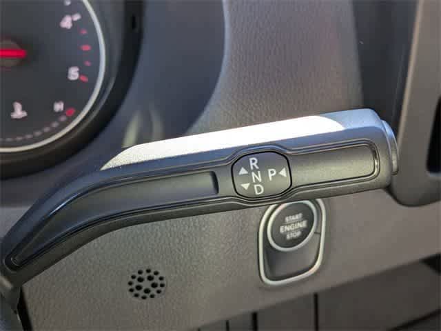 Thumbnail: 2025 Mercedes-Benz Sprinter - 21