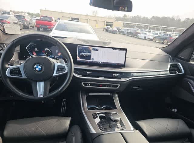 Thumbnail: 2025 BMW X7 - 4