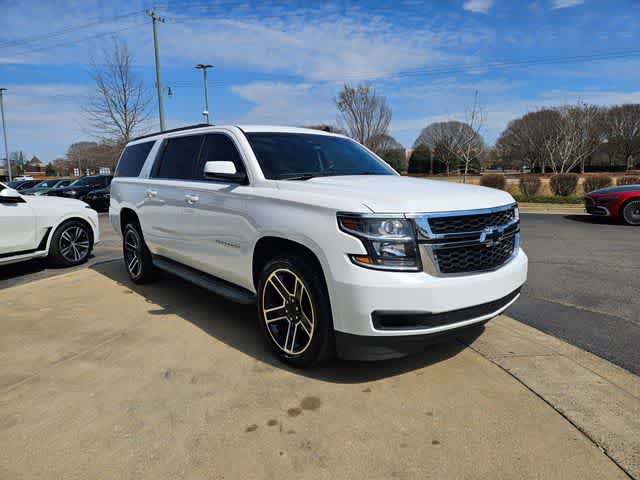 Thumbnail: 2015 Chevrolet Suburban - 3