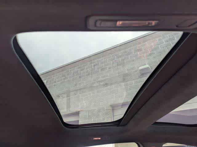 Thumbnail: 2024 Mercedes-Benz AMG GT - 21